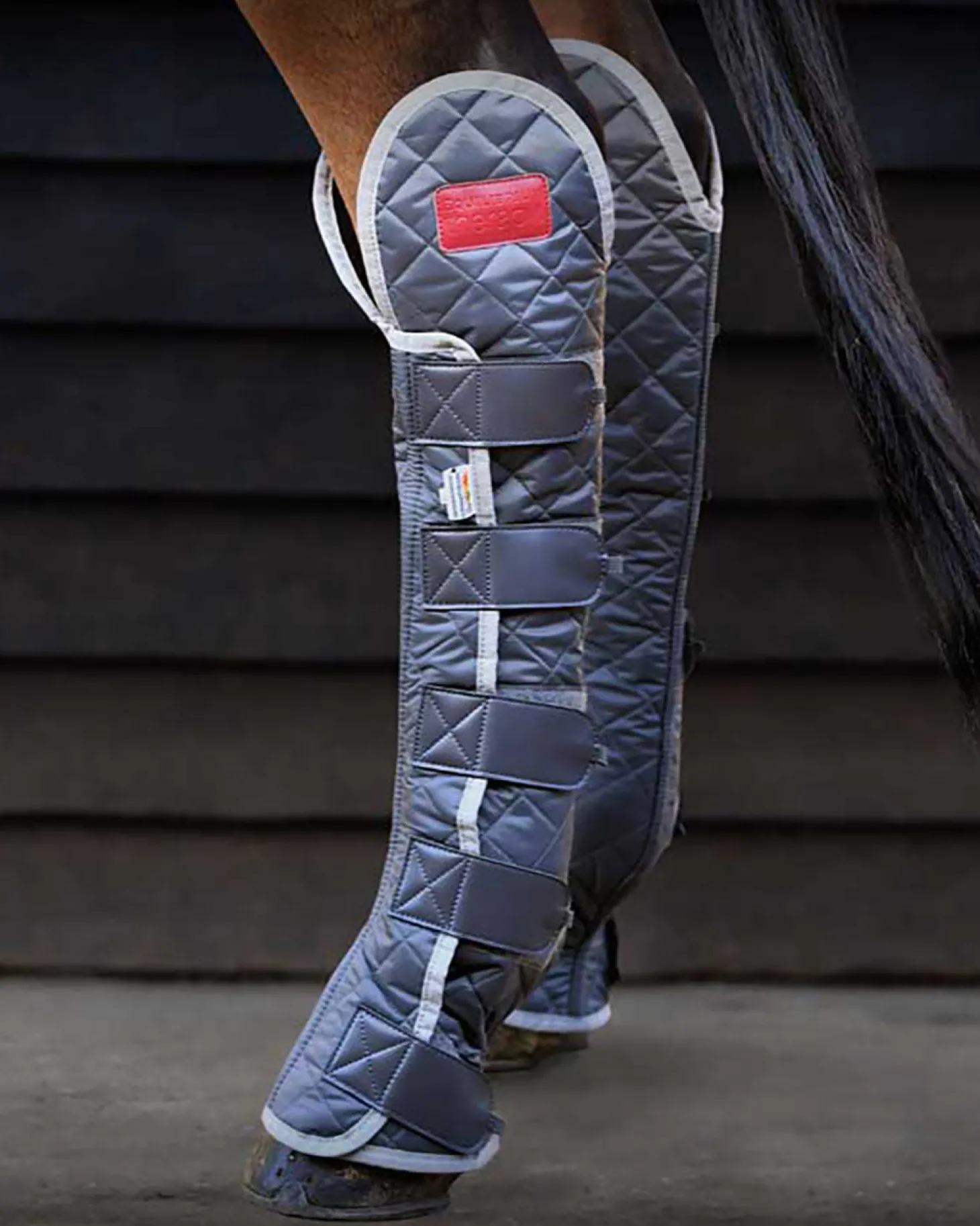 Equilibrium Therapy® Magnetic Hock Boot