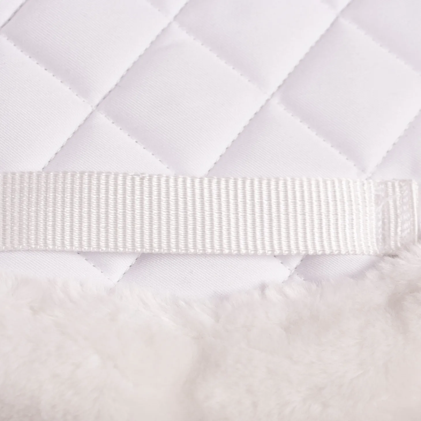 Equinavia Eidsvoll Ultra Fleece Trimmed Show Pad