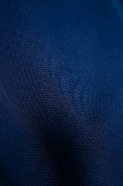 Horseware® Ireland Amigo® Ripstop 900D 200 Gram Standard Neck Turnout–Seasonal Color