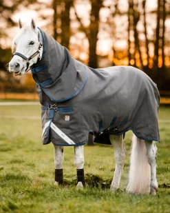 Horseware® Ireland Rhino® Plus HexStop Vari-Layer® 250 Gram Medium-Weight Turnout Blanket
