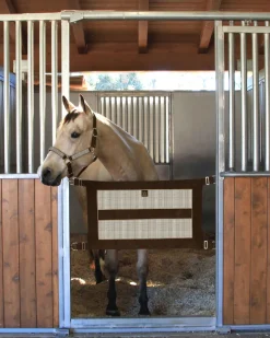 Kensington™ Stall Guard