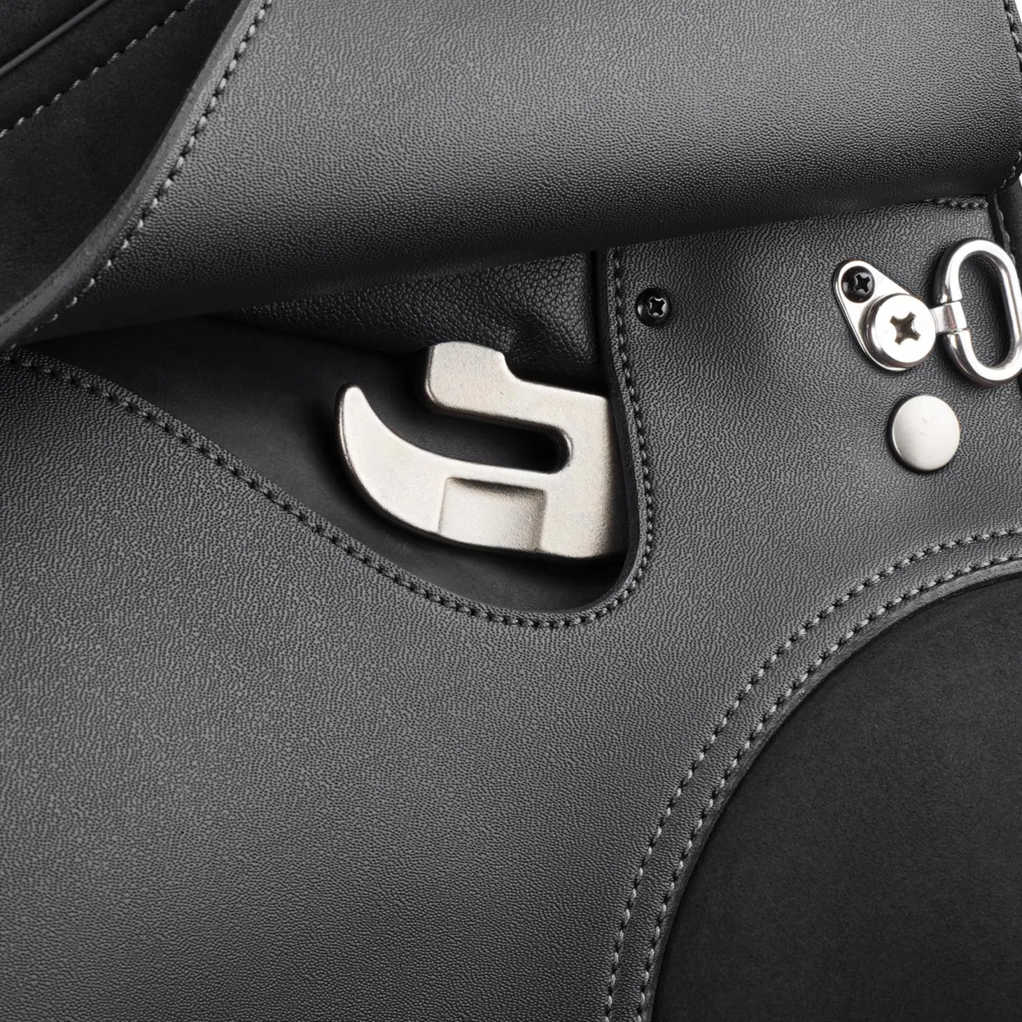 Wintec 2000 WIDE All-Purpose Saddle with HART