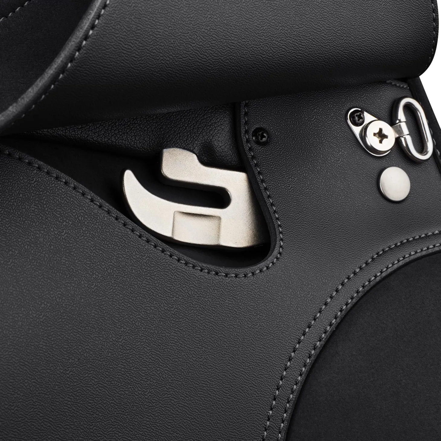 Wintec Pro WIDE Dressage Saddle with HART